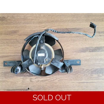 1985-86 Honda VF750C Cooling Fan Assembly 19020-MK3-003 19030-MK3-004